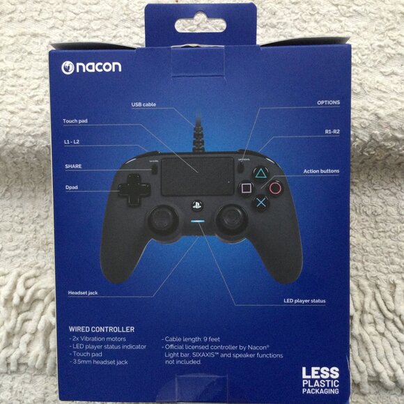 Play Station 4 Wired Controller - Picture 1 of 7
